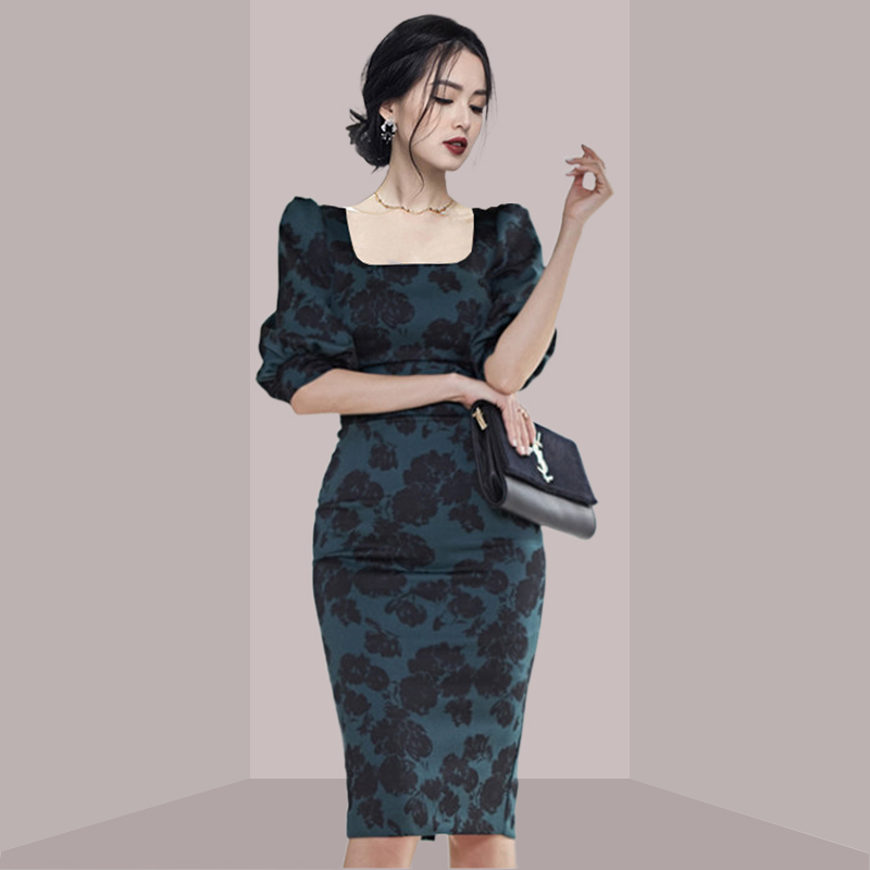 Vestido Midi Elegante com Esta - Midi Skirt Floral avaliação e preço
